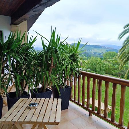 Casa Rural La Palmera - Landetxea Lasarte Oria Eksteriør billede